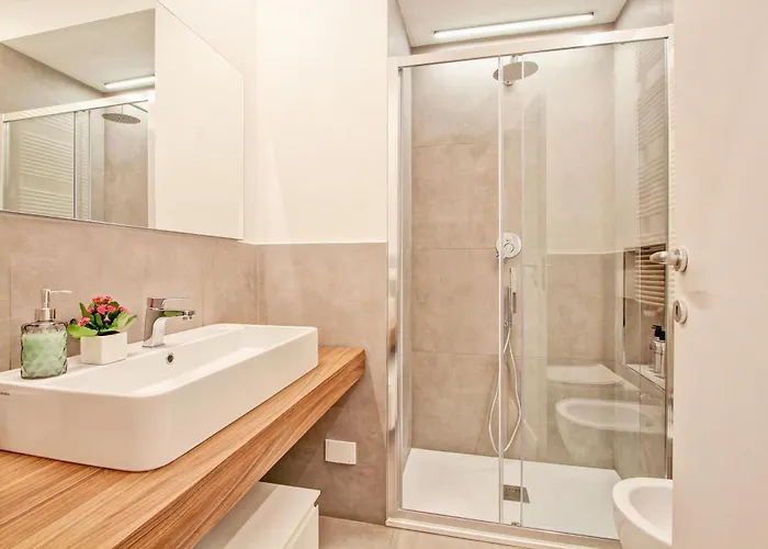 Appartement Nizza 33 *